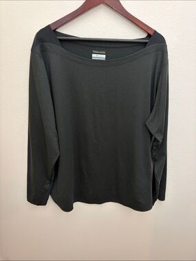 Columbia Sportswear Company Black Long-Sleeve Boatneck Top